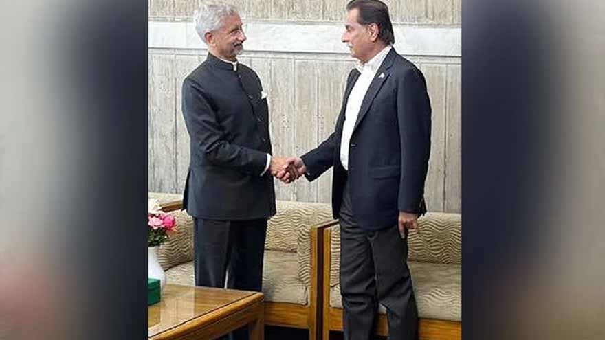 Sadiq Jaishankar Shake Hands In Dhaka